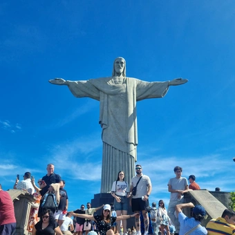 Cariocando: Cristo Redentor + City Tour